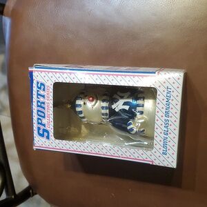 New NY Yankees Blown Glass Christmas Ornament Snowman Sports Baseball Like New